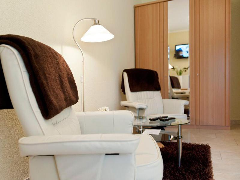 Pension Am Hasenberg Markische Heide 外观 照片